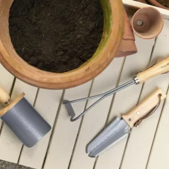 Burgon & Ball Container Weeding Knife -Hozelock Shop burgon ball container weeding knife5019360014874 01i bq