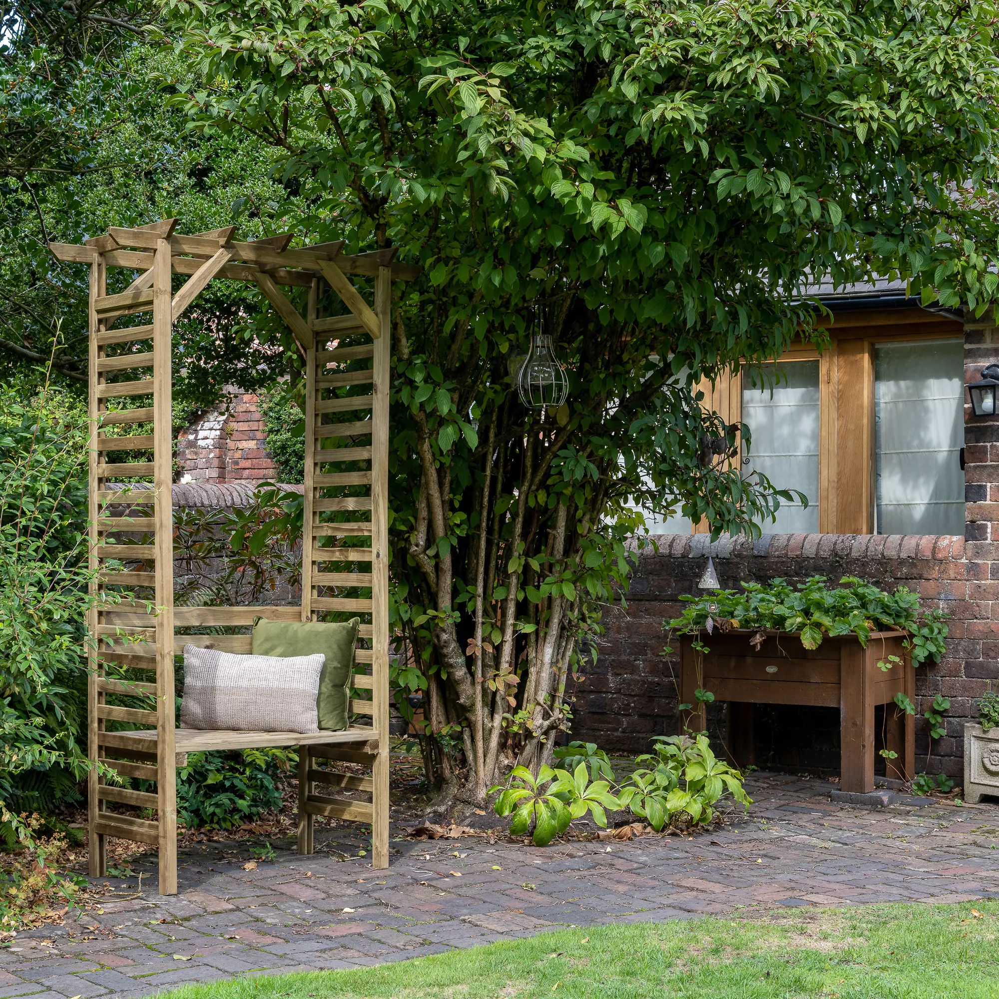 Forest Garden Palma Arbour, (H)2151mm (W)1200mm (D)620mm - Assembly required Forest Garden Palma Arbour, (H)2151mm (W)1200mm (D)620mm - Assembly Required -Hozelock Shop forest garden palma arbour h 2151mm w 1200mm d 620mm assembly required5013053190203 04i