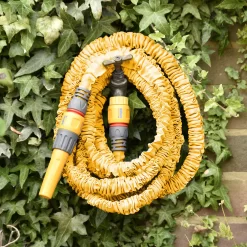 Hozelock Superhoze Flexible Yellow Expanding Hose Pipe (L)15m 4 Hozelock Superhoze Flexible Yellow Expanding Hose Pipe (L)15m -Hozelock Shop hozelock superhoze flexible yellow expanding hose pipe l 15m5010646061254 09i bq