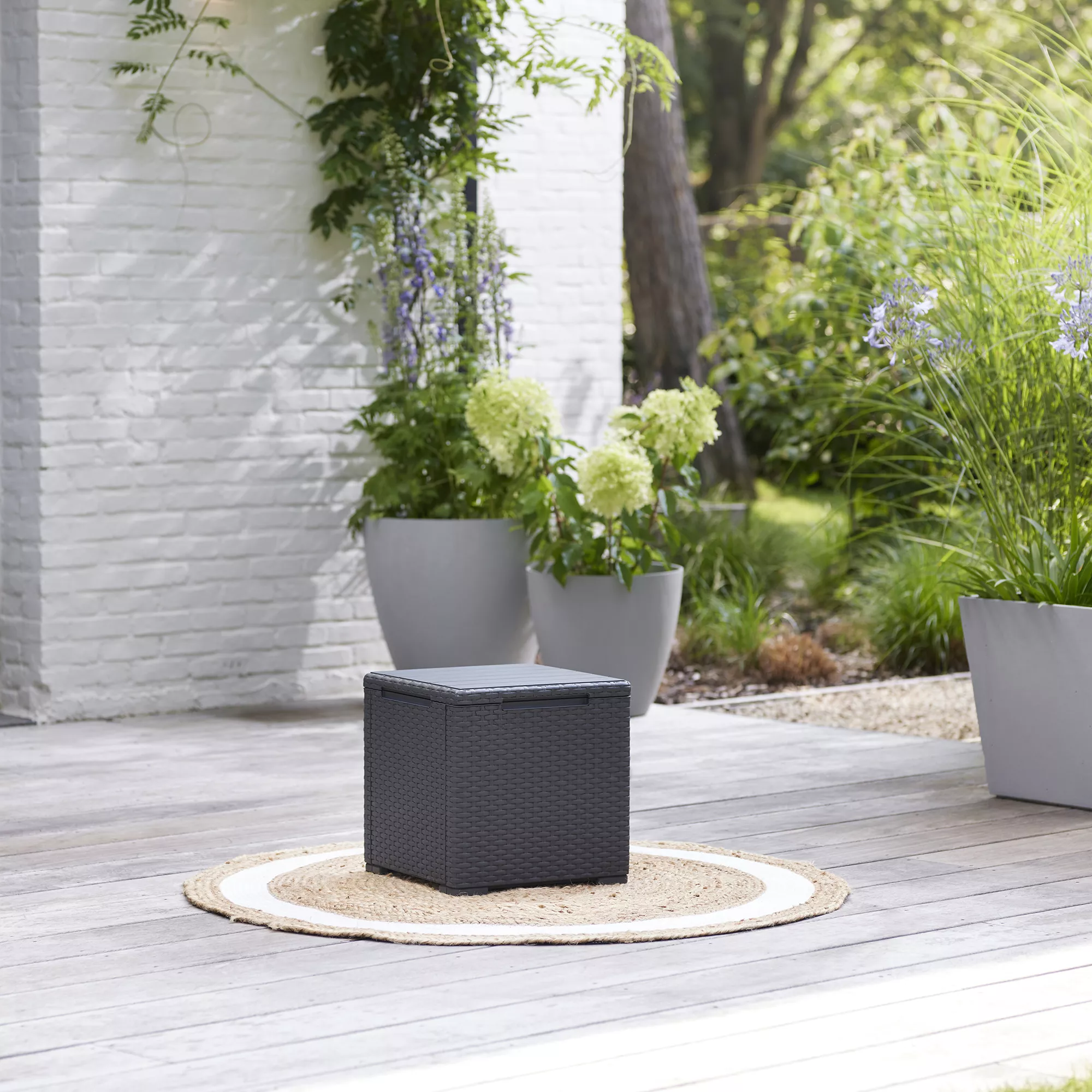 Keter Graphite 38.1L Small Plastic Storage box & Lid Keter Graphite 38.1L Small Plastic Storage Box & Lid -Hozelock Shop keter graphite 38 1l small plastic storage box lid8711245155517 02i