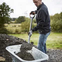 Magnusson Square D Handle Shovel -Hozelock Shop magnusson square d handle shovel5059340086590 01i