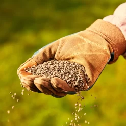 Miracle-Gro Perform Universal Plant Feed Granules 2kg -Hozelock Shop miracle gro perform universal plant feed granules 2kg5010272189032 01i BQ