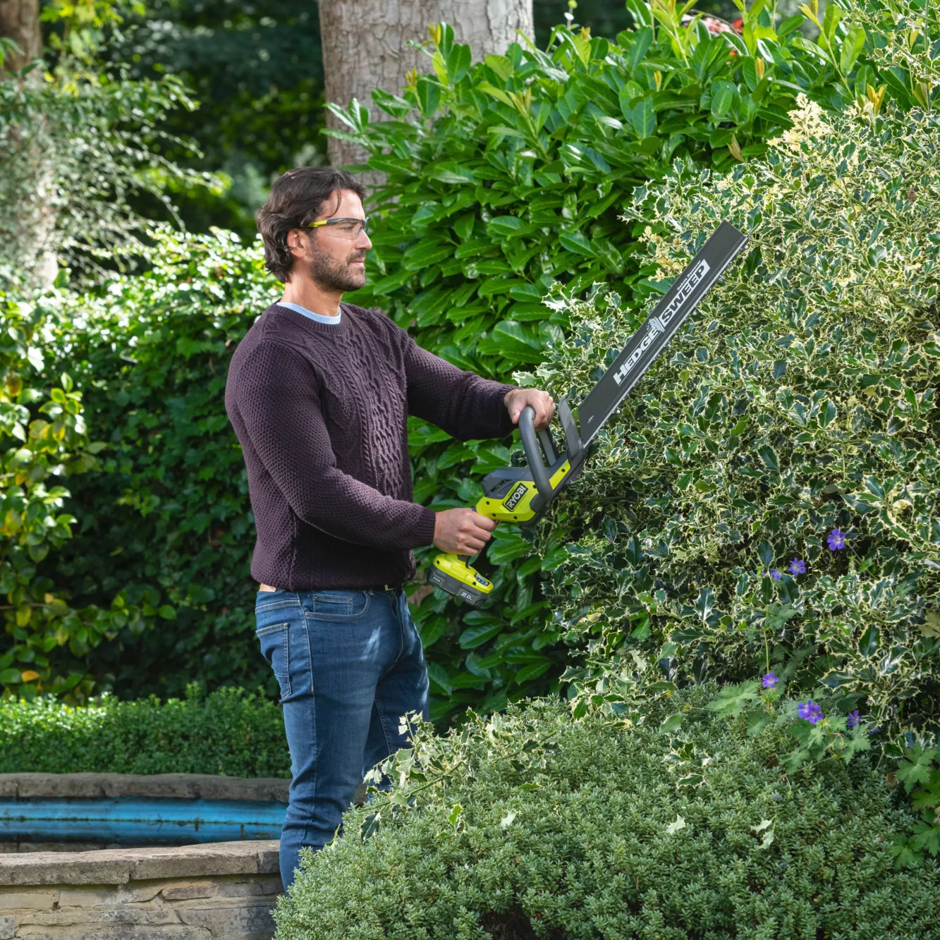 Ryobi ONE+ 18V 500mm RY18HT50A-120 Cordless Hedge trimmer Ryobi ONE+ 18V 500mm RY18HT50A-120 Cordless Hedge Trimmer -Hozelock Shop ryobi one 18v 500mm ry18ht50a 120 cordless hedge trimmer4892210203274 03i bq