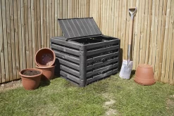 Verve Wood Effect Composter 400L 5 Verve Wood Effect Composter 400L -Hozelock Shop verve wood effect composter 400l5063022039118 02i 1